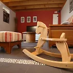 La Ferme De Maisons Specialisees Pour Les Familles Avec Jeunes Enfants Longues-sur-Mer