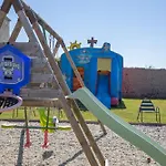 Дом отдыха La Ferme De Maisons Specialisees Pour Les Familles Avec Jeunes Enfants *