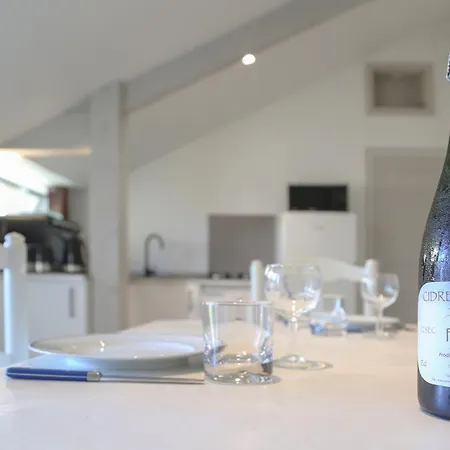 Tatil Evi La Ferme De Maisons Specialisees Pour Les Familles Avec Jeunes Enfants Longues-sur-Mer