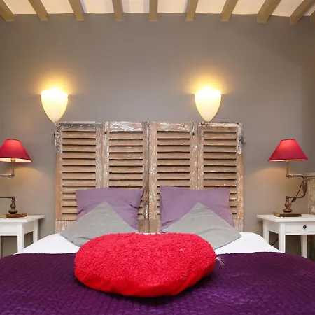 La Ferme De Maisons Specialisees Pour Les Familles Avec Jeunes Enfants *