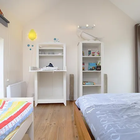 La Ferme De Maisons Specialisees Pour Les Familles Avec Jeunes Enfants Longues-sur-Mer