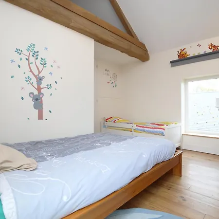 La Ferme De Maisons Specialisees Pour Les Familles Avec Jeunes Enfants *