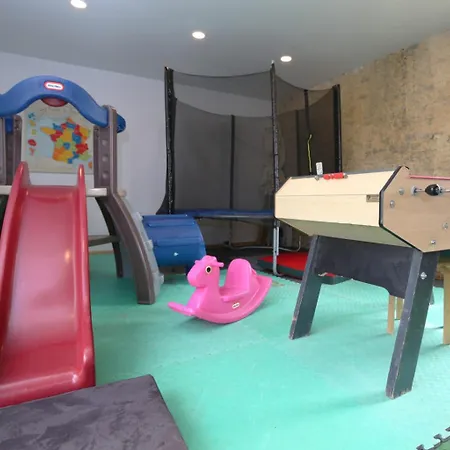 La Ferme De Maisons Specialisees Pour Les Familles Avec Jeunes Enfants Longues-sur-Mer