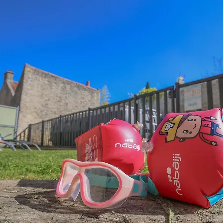 La Ferme De Maisons Specialisees Pour Les Familles Avec Jeunes Enfants Tatil Evi