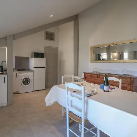 La Ferme De Maisons Specialisees Pour Les Familles Avec Jeunes Enfants *