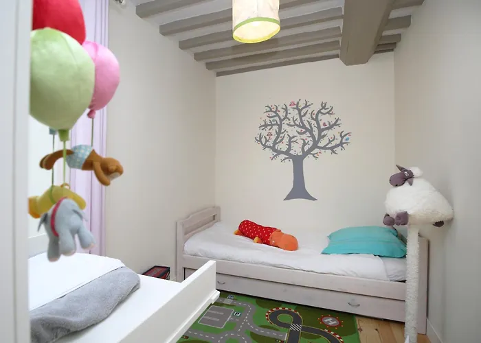 La Ferme De Maisons Specialisees Pour Les Familles Avec Jeunes Enfants