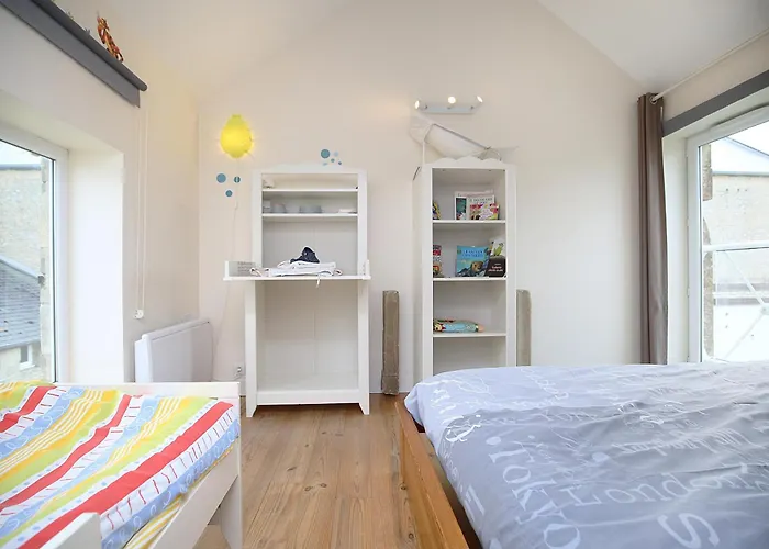 La Ferme De Maisons Specialisees Pour Les Familles Avec Jeunes Enfants Longues-sur-Mer