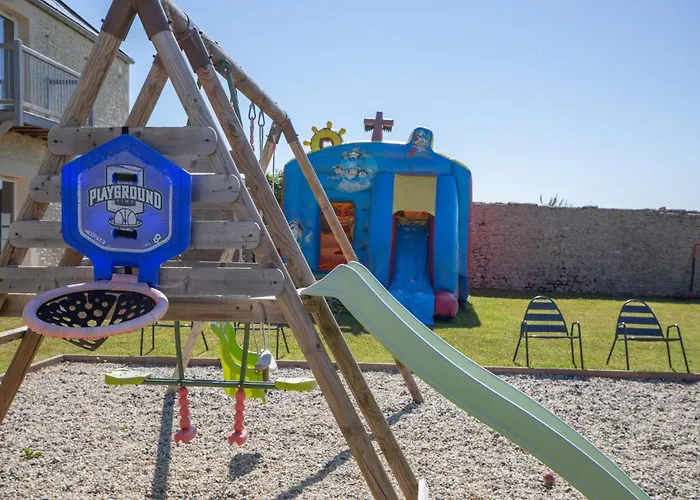 Prázdninový dům La Ferme De Maisons Specialisees Pour Les Familles Avec Jeunes Enfants *